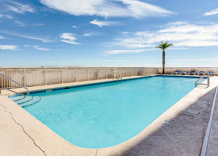 Royal Palms 1304